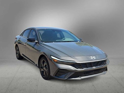 New 2026 Hyundai Elantra Sport FWD image 2