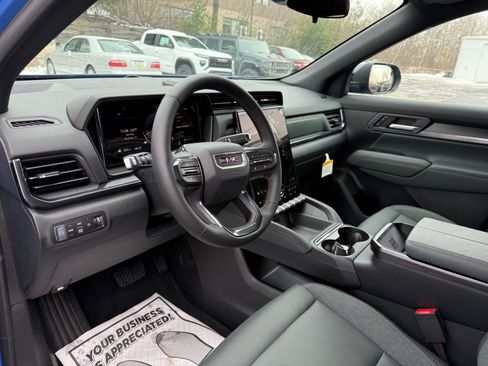 New 2026 GMC Terrain AT4 AWD/4WD image 13
