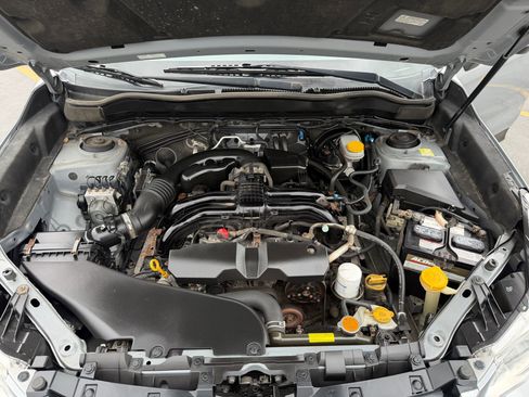 Used 2014 Subaru Forester 2.5i Limited image 3