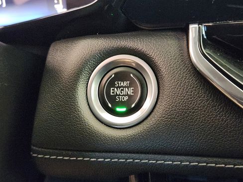 Used 2023 Chevrolet Colorado LT w/ LT Convenience Package III image 21