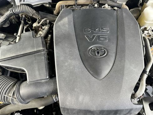 Used 2018 Toyota Tacoma TRD Pro image 28