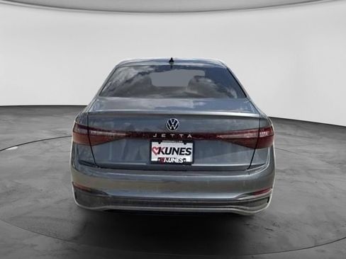 Used 2025 Volkswagen Jetta S FWD image 10