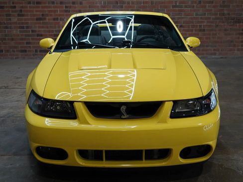 Used 2003 Ford Mustang Cobra image 6
