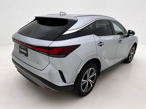 Used 2025 Lexus RX 350 Premium w/ Accessory Package image 10