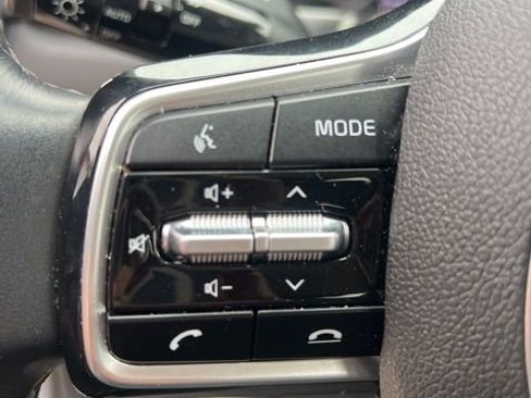 Used 2022 Kia Sorento SX AWD/4WD image 12