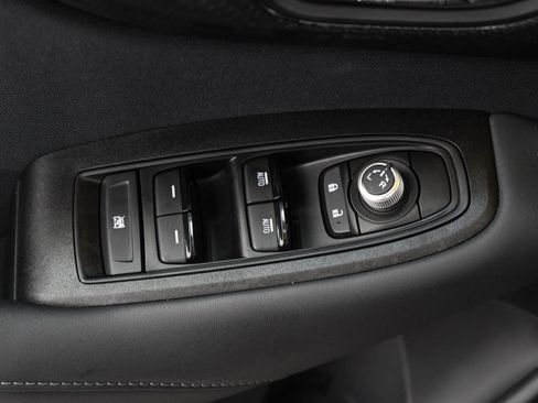 Used 2025 Subaru Outback Premium AWD/4WD image 21