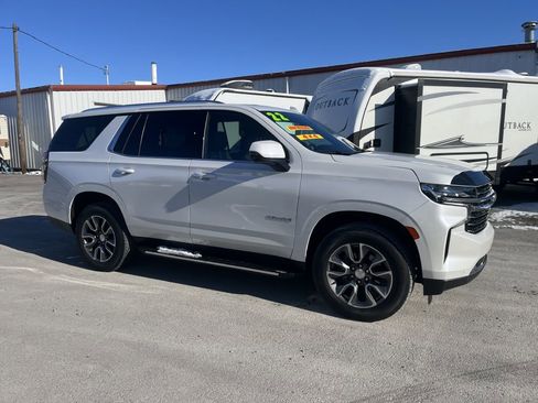 Used 2022 Chevrolet Tahoe LT w/ LT Signature Plus Package image 5