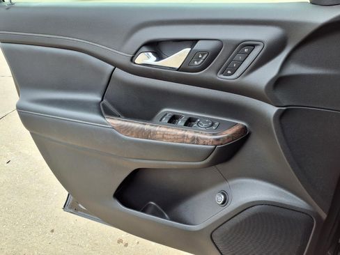 Used 2020 GMC Acadia Denali w/ LPO, Floor Liner Package AWD/4WD image 26
