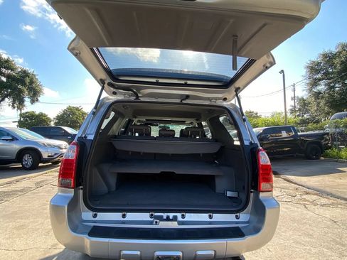 Used 2006 Toyota 4Runner Limited RWD image 9
