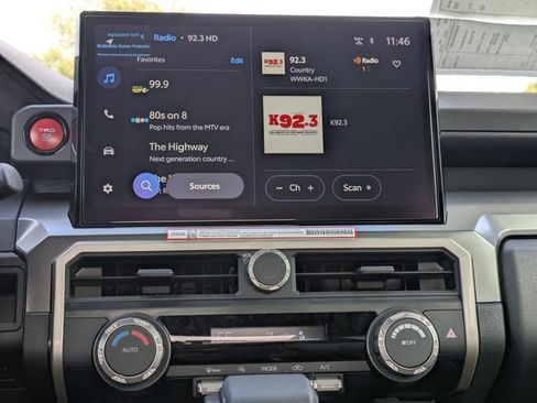 New 2025 Toyota Tacoma TRD Sport image 18