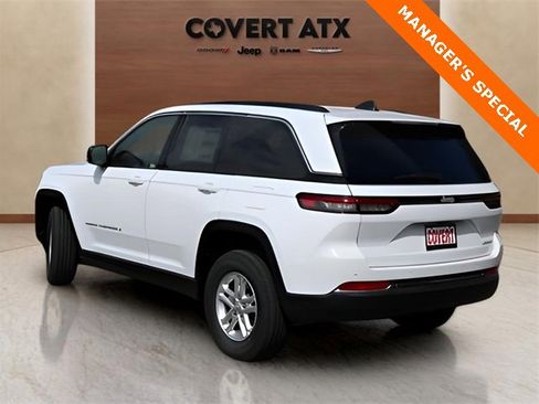 New 2025 Jeep Grand Cherokee Laredo w/ Trailer Tow Package image 3