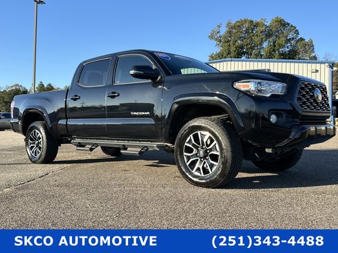 Used 2021 Toyota Tacoma TRD Sport image 7
