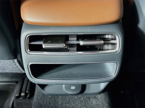 New 2027 Genesis GV70 2.5T Advanced AWD/4WD image 27