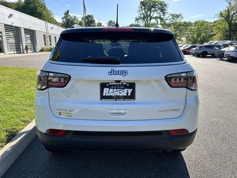 Used 2022 Jeep Compass Limited AWD/4WD image 7