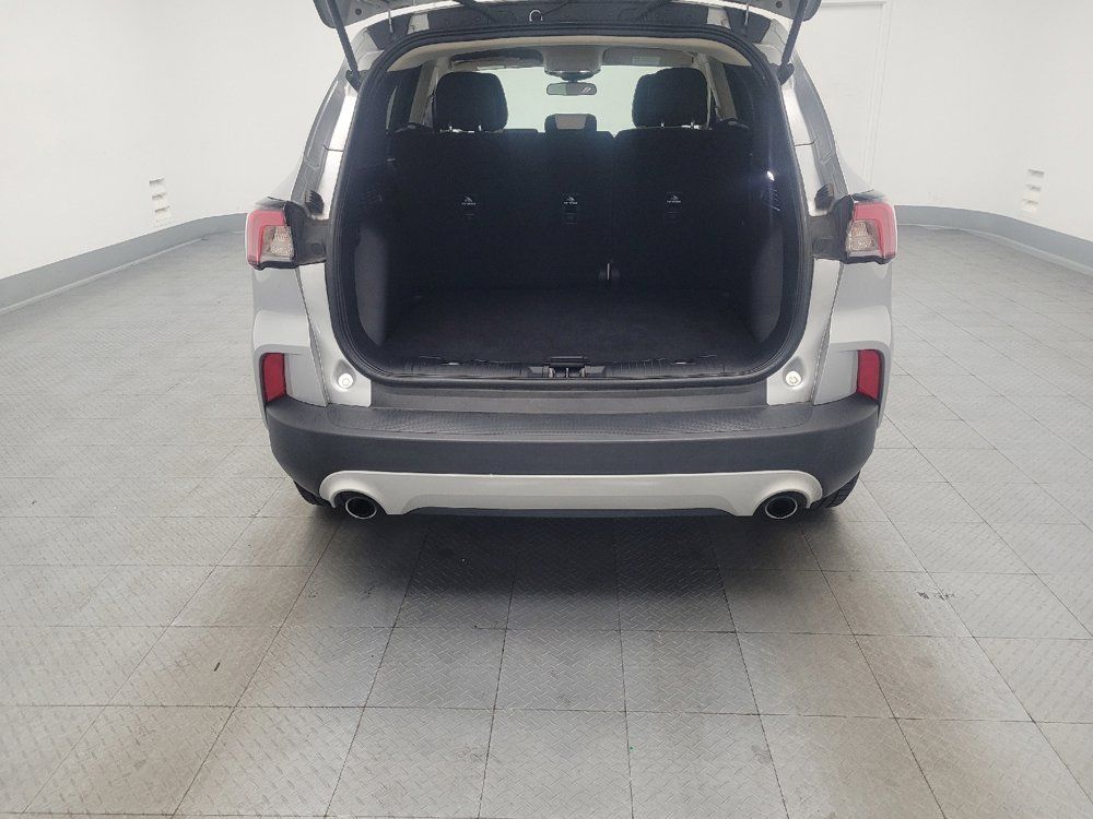Used 2020 Ford Escape SE FWD image 29