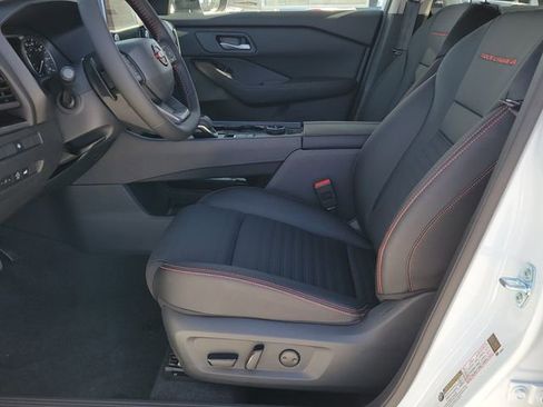 New 2026 Nissan Rogue SV image 6