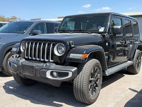 Used 2021 Jeep Wrangler Unlimited Sahara image 15