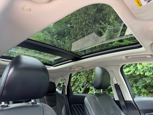 Used 2016 Ford Edge Sport w/ Equipment Group 401A AWD/4WD image 13
