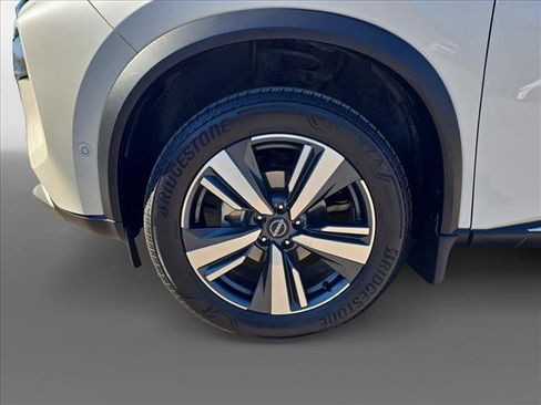 Certified 2023 Nissan Rogue Platinum w/ Platinum Premium Package image 10