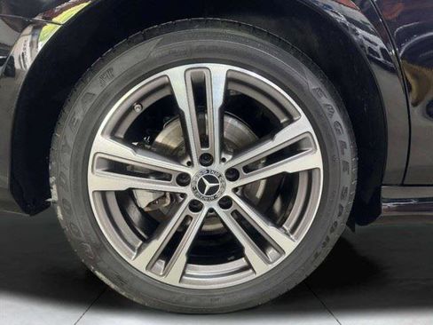 Used 2021 Mercedes-Benz E 350 4MATIC Sedan image 47