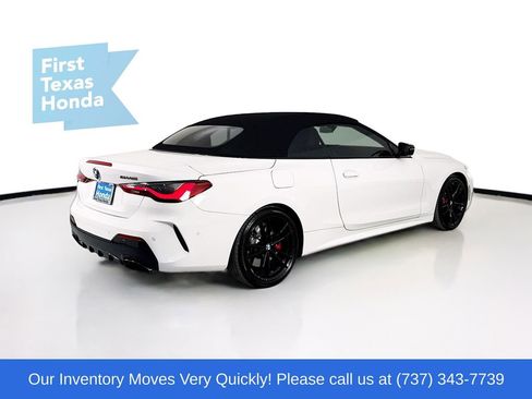 Used 2024 BMW M440i Convertible w/ Premium Package image 9