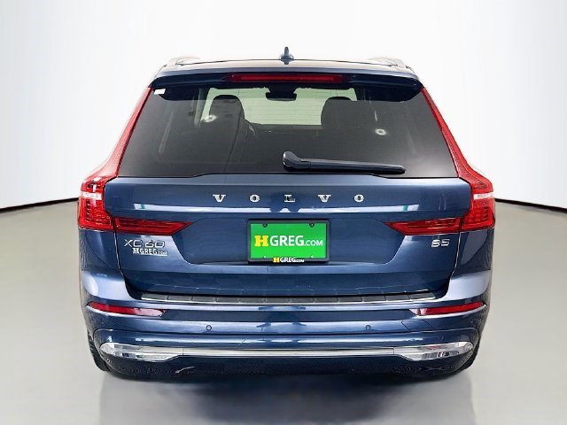 Used 2023 Volvo XC60 B5 Ultimate w/ Protection Package Premier FWD image 8
