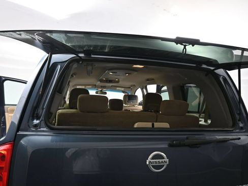 Used 2014 Nissan Armada SV AWD/4WD image 23