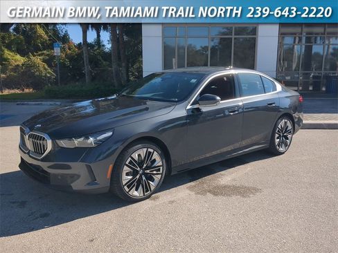 New 2026 BMW 530i xDrive w/ Premium Package image 1