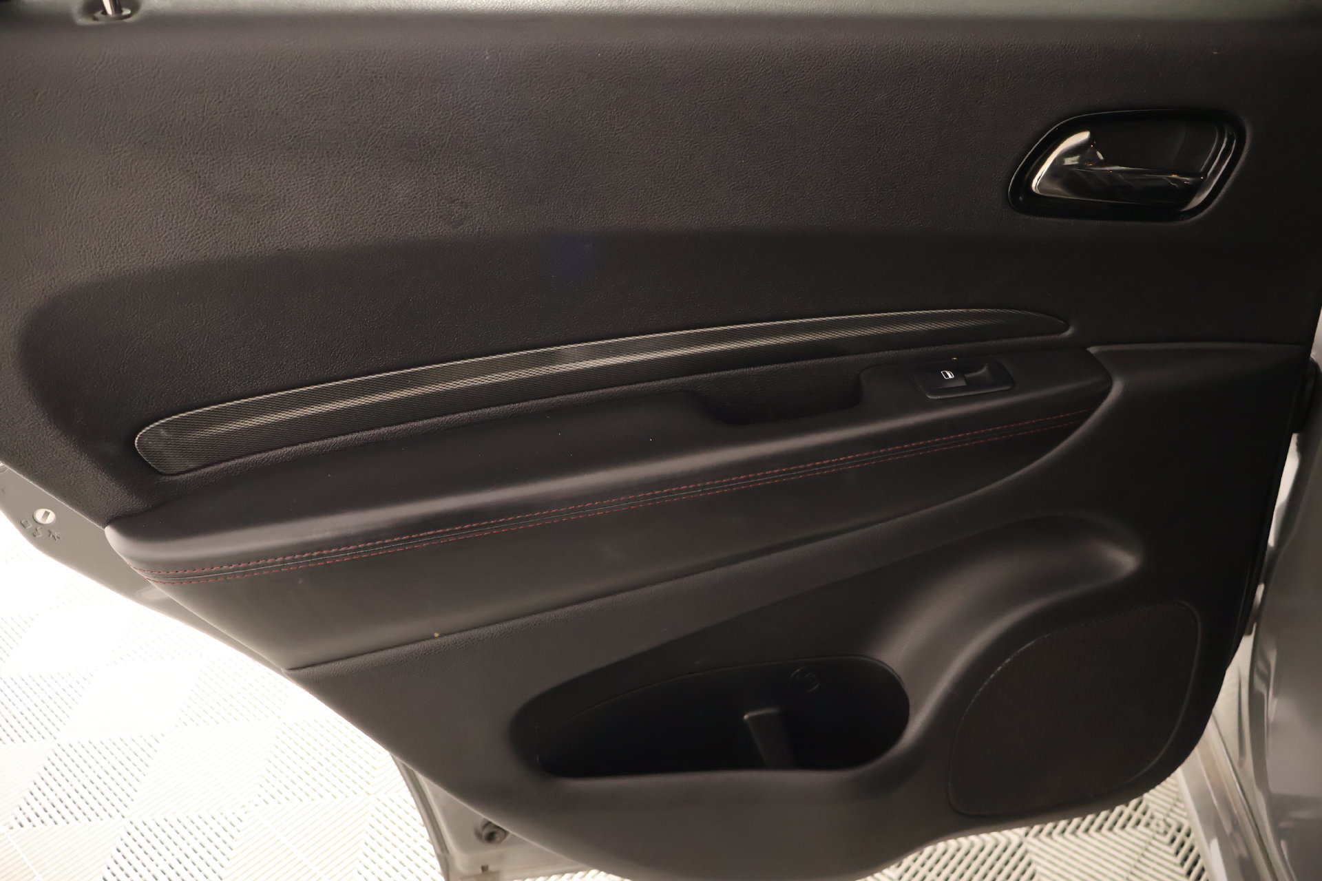 Used 2022 Dodge Durango R/T RWD image 19