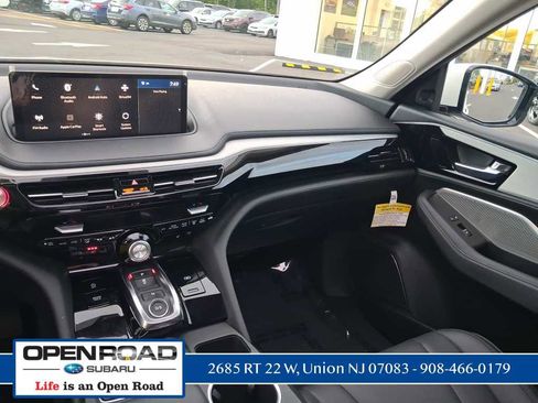 Used 2024 Acura MDX SH-AWD image 26
