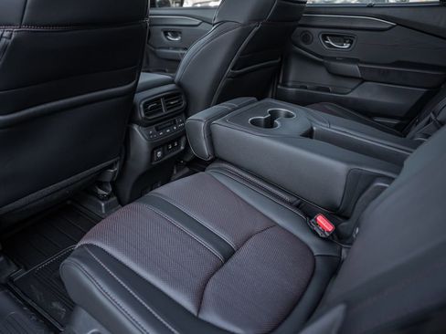 New 2026 Honda Pilot Black Edition image 37