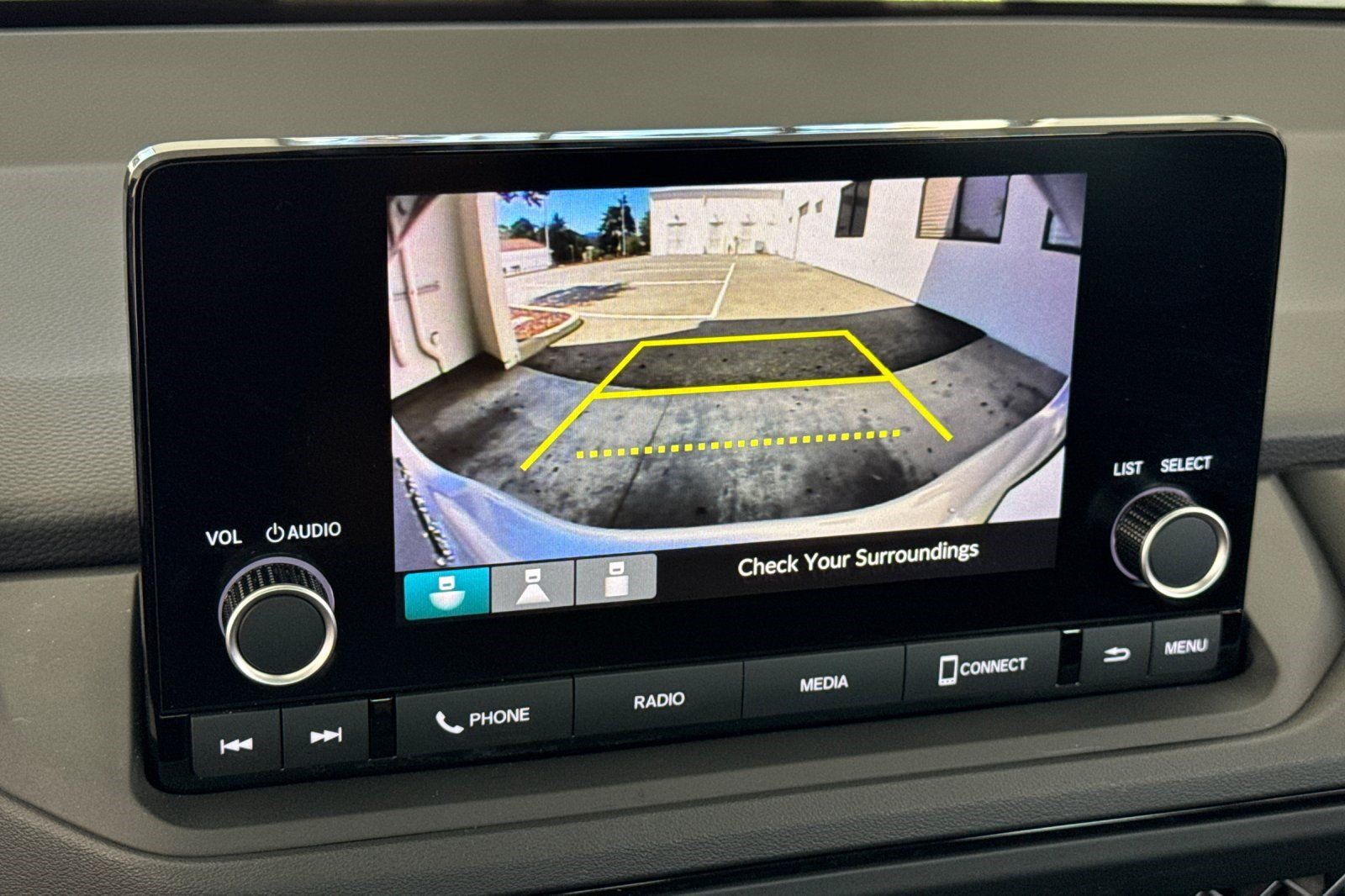Certified 2025 Honda Accord LX image 19