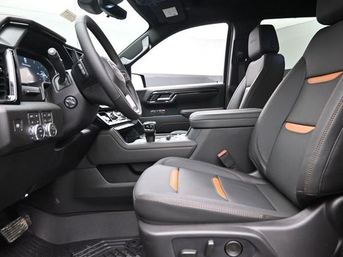 New 2026 GMC Sierra 1500 AT4 w/ AT4 Premium Package AWD/4WD image 13