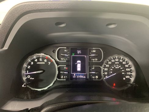 Used 2020 Toyota Tundra SR5 w/ SR5 Upgrade Package image 23