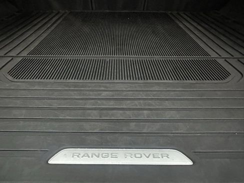 Used 2023 Land Rover Range Rover Sport SE image 33