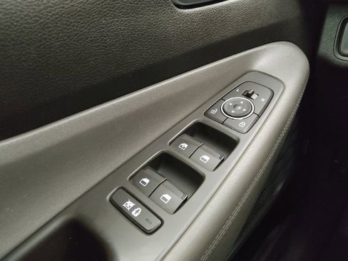 Used 2019 Hyundai Santa Fe SE image 27