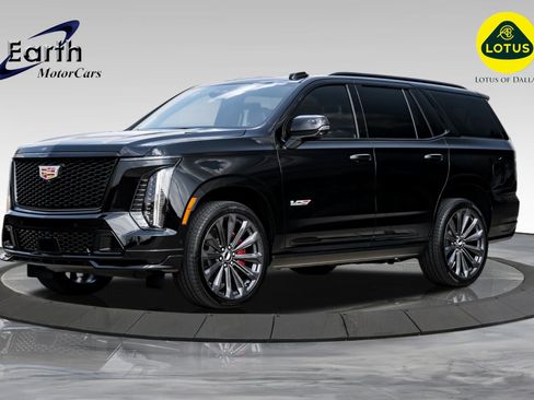 Used 2026 Cadillac Escalade V w/ LPO, Floor Liner Package image 2