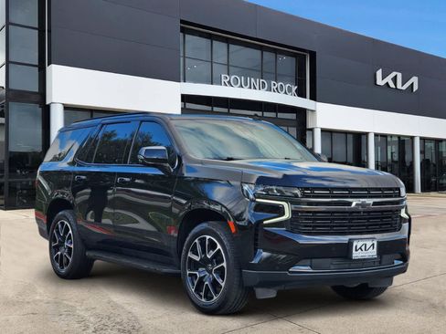 Used 2022 Chevrolet Tahoe RST w/ Luxury Package image 3