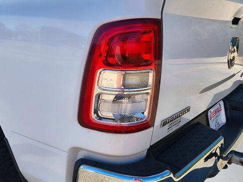 Used 2019 RAM 2500 Big Horn image 5