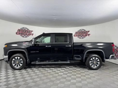 Used 2021 Chevrolet Silverado 3500 LT w/ True North Edition AWD/4WD image 4