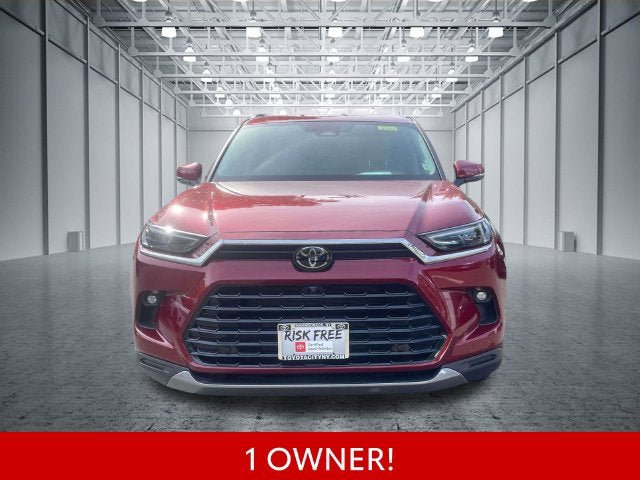 Used 2024 Toyota Grand Highlander AWD image 2