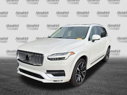 Used 2023 Volvo XC90 B6 Plus w/ Protection Package Premier AWD/4WD image 9