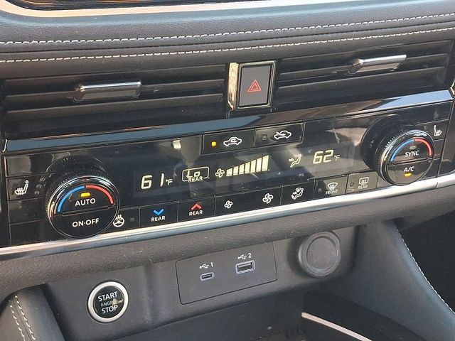 Used 2023 Nissan Rogue Platinum w/ Platinum Premium Package AWD/4WD image 14