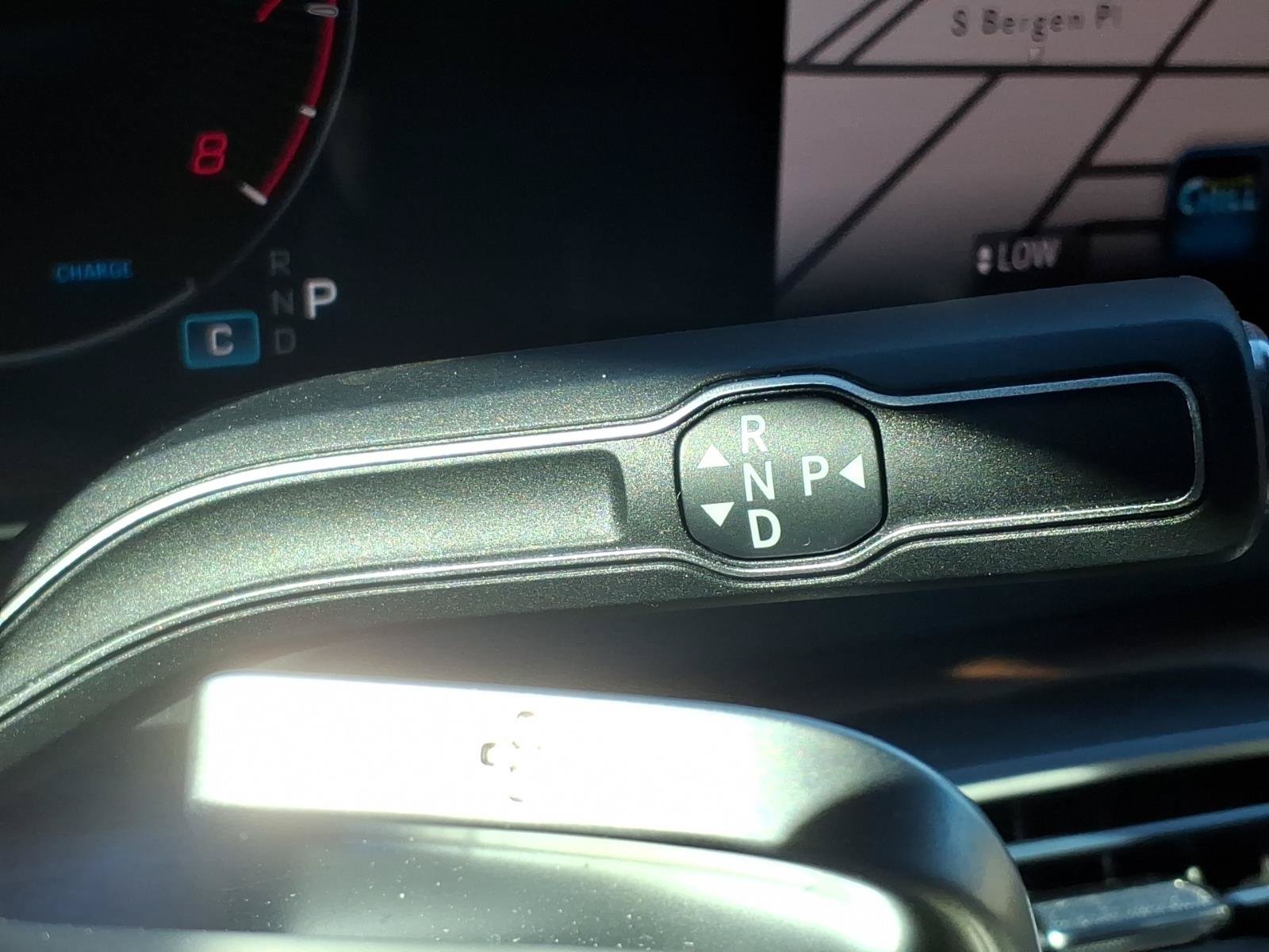 Used 2025 Mercedes-Benz GLS 450 4MATIC image 29