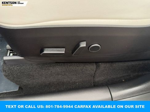 Used 2023 Tesla Model Y Long Range image 31