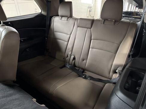 Used 2017 Honda Pilot EX-L image 37