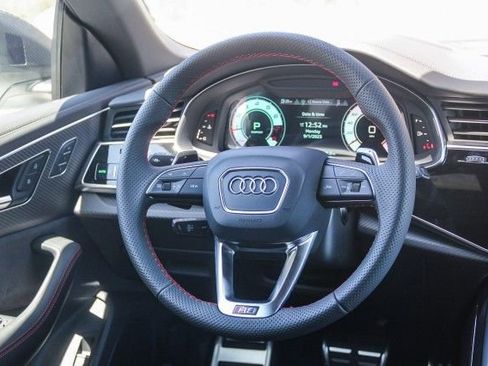 New 2025 Audi RS Q8 performance image 24