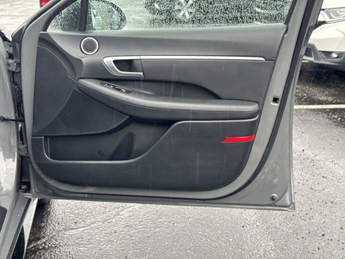 Used 2022 Hyundai Sonata SEL w/ Preferred Accessory Package image 14