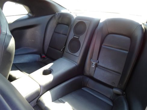Used 2014 Nissan GT-R Black Edition image 18