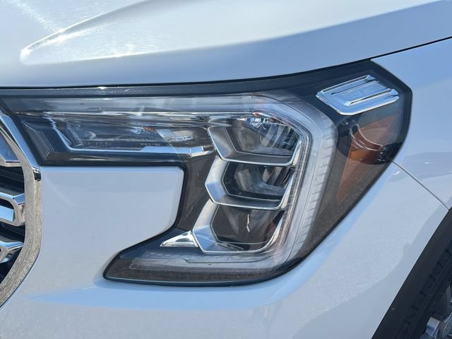 Used 2022 GMC Terrain SLT AWD/4WD image 9